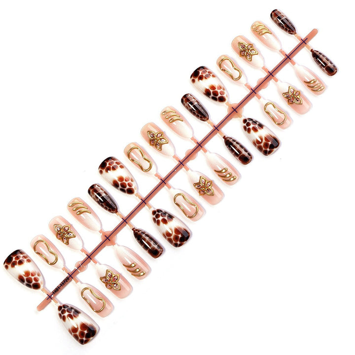 Exquisite Nail Art Set with Glamorous Accents Stornfield