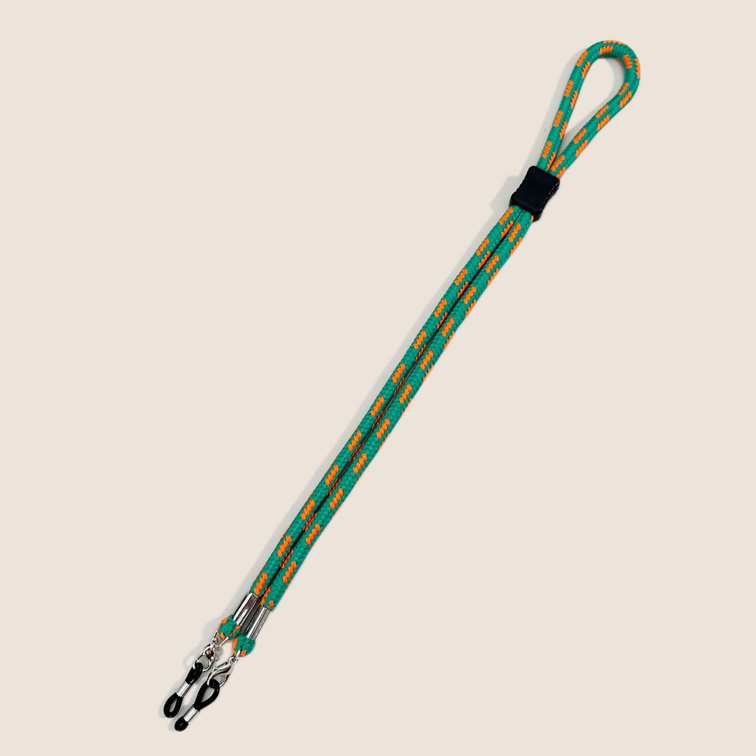 Adjustable Eyewear Retainer Stornfield