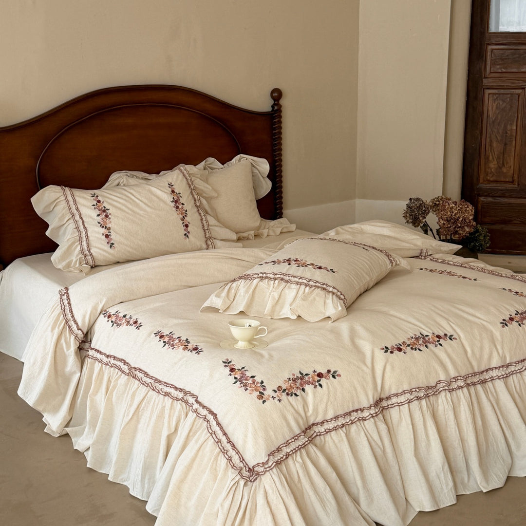 Vintage Ruffled Embroidered Linen Duvet Cover Set with Floral Pillow Shams