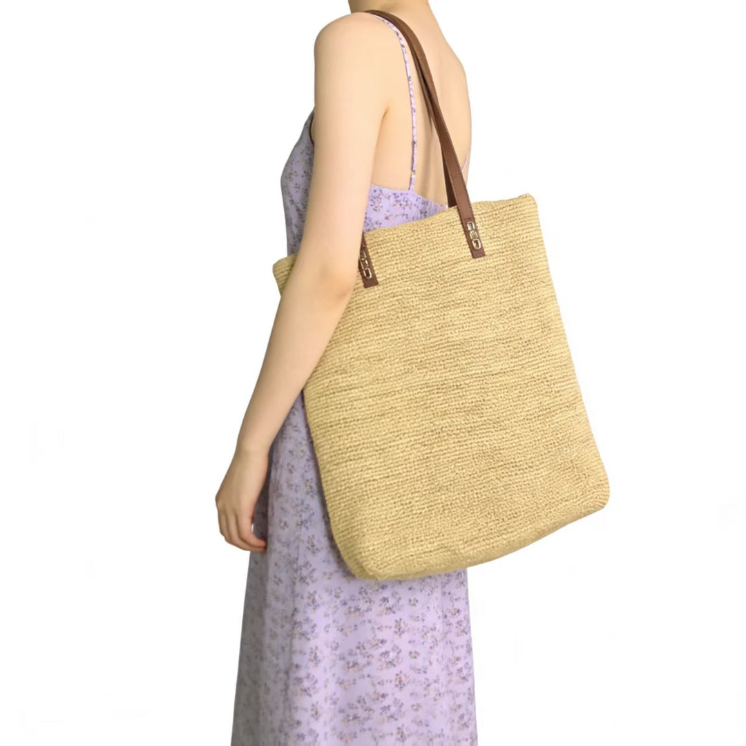 Handbag Made of Sustainably Woven Natural Material with Elegant Leather Handles Stornfield