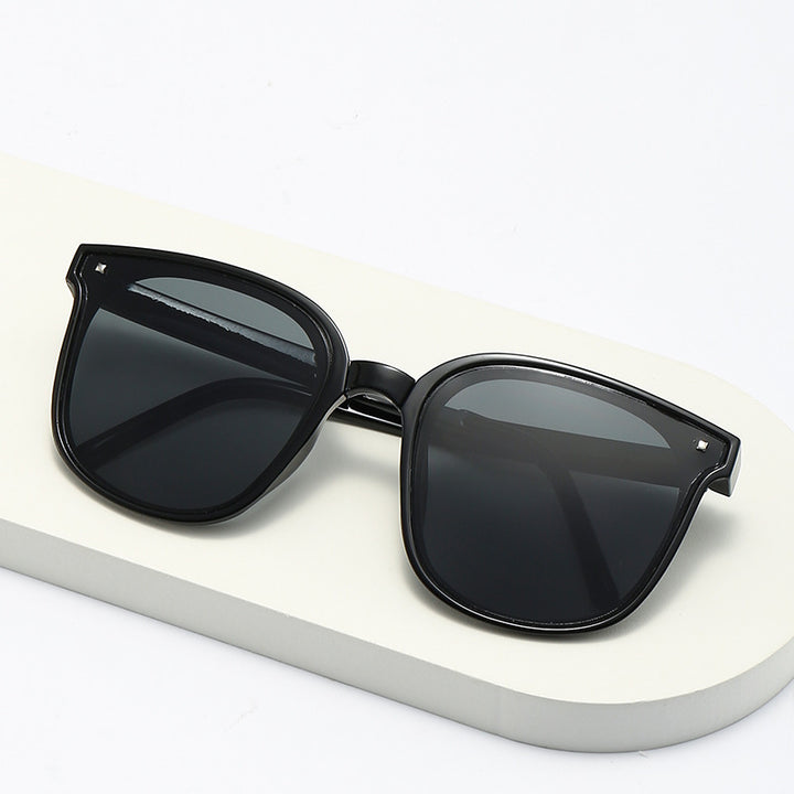 Women's classic sunglasses in stylish design Stornfield