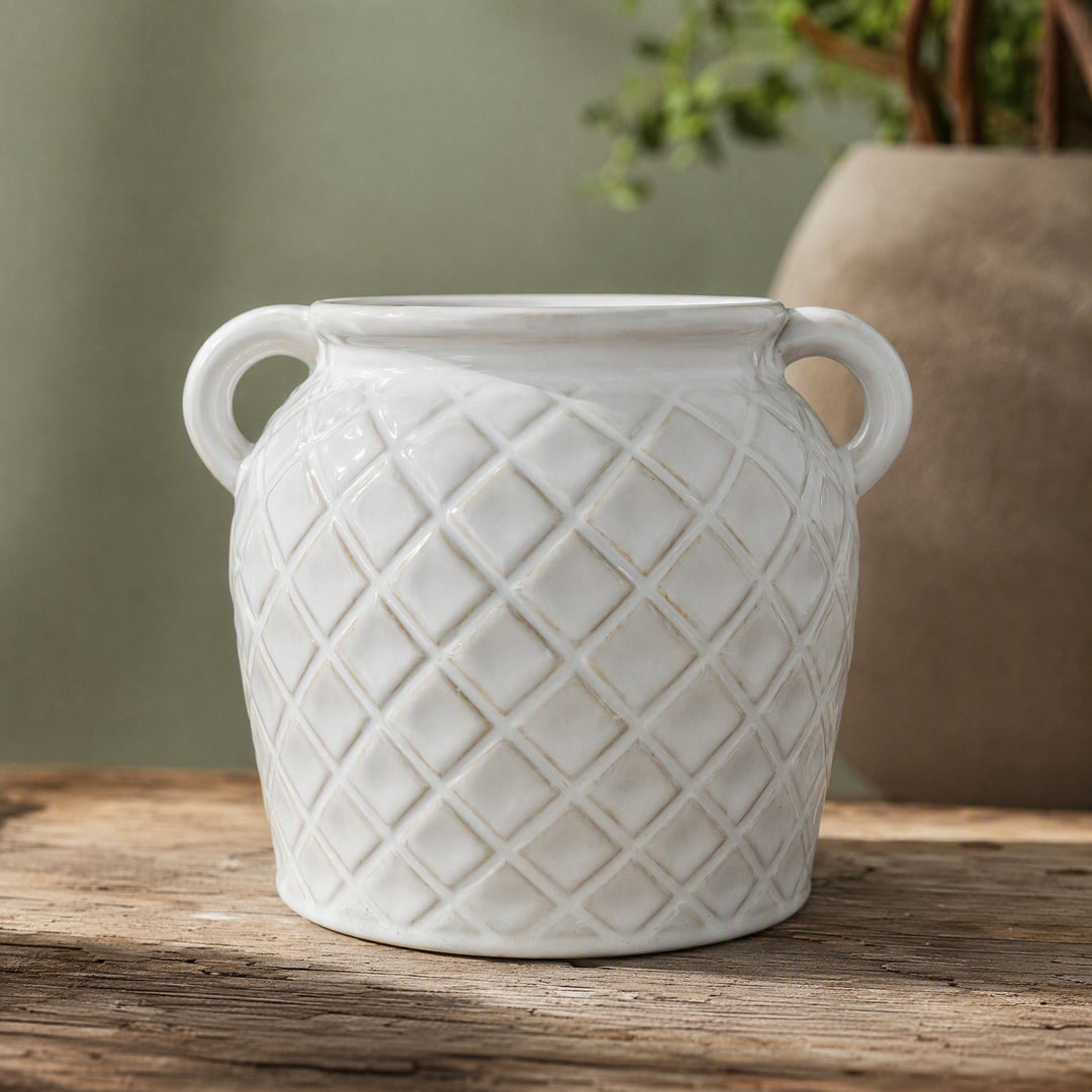 Elegant ceramic container with patterns Stornfield