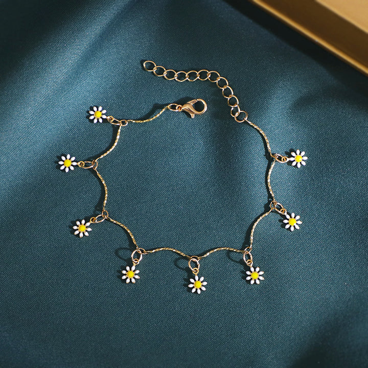 Floral Charm Anklet Stornfield