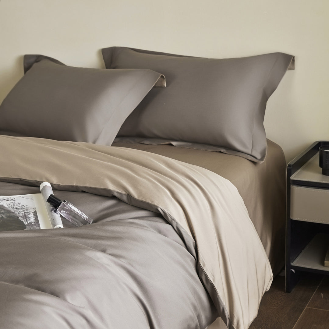 Luxurious Soft Silk Bedding Set