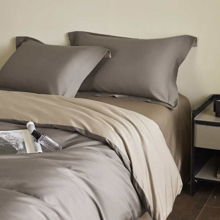 Luxurious Soft Silk Bedding Set