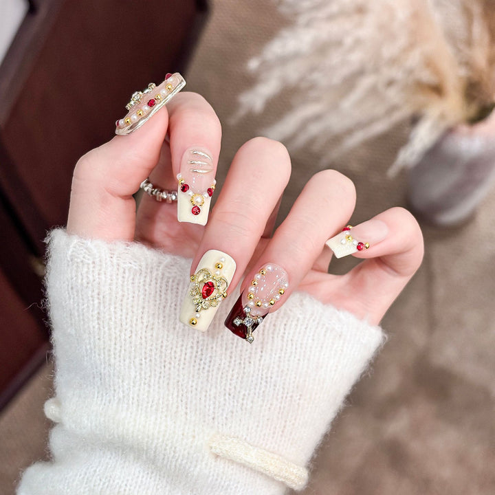 Elegant Decorative Press-On Nail Set