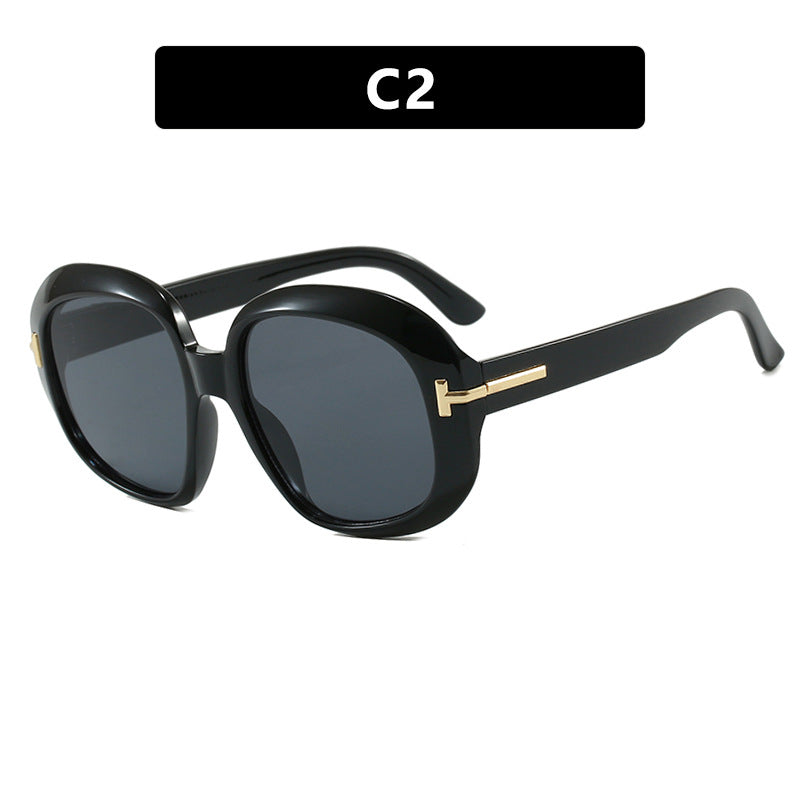 Women's oversized sunglasses with elegant frame structure and UV protection Stornfield