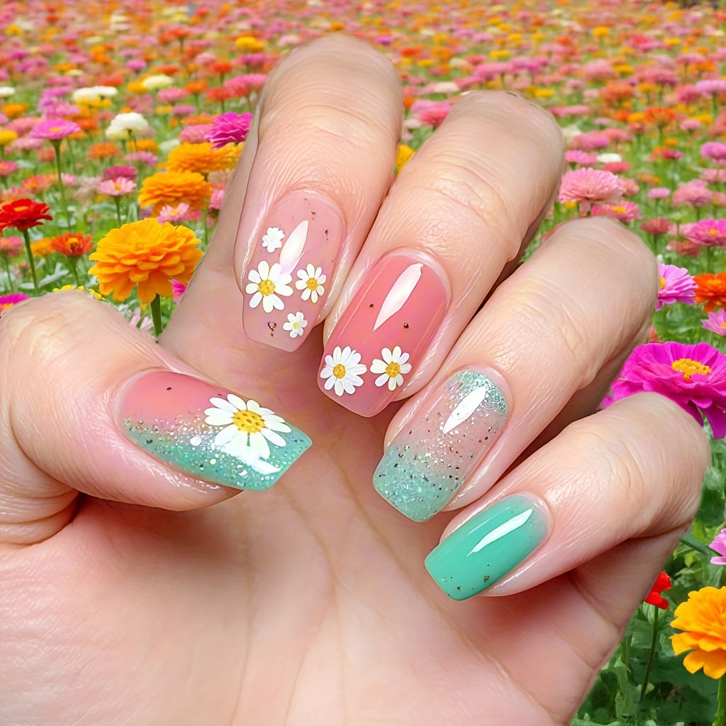 Artificial nails with summery flower designs Stornfield