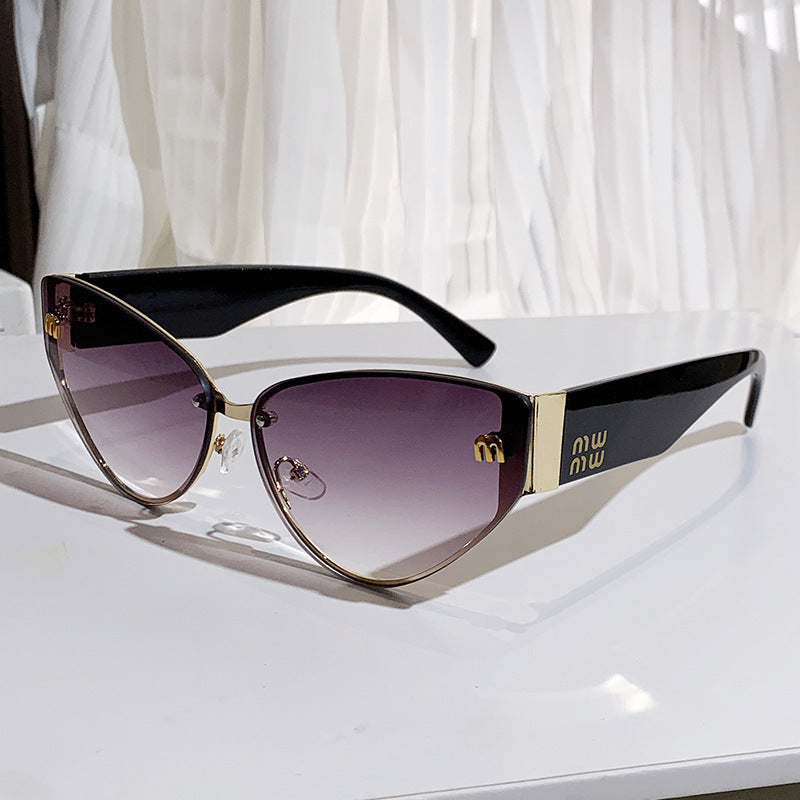 Women's Cat-Eye Sunglasses with Luxurious Frame and Mirrored Lenses Stornfield