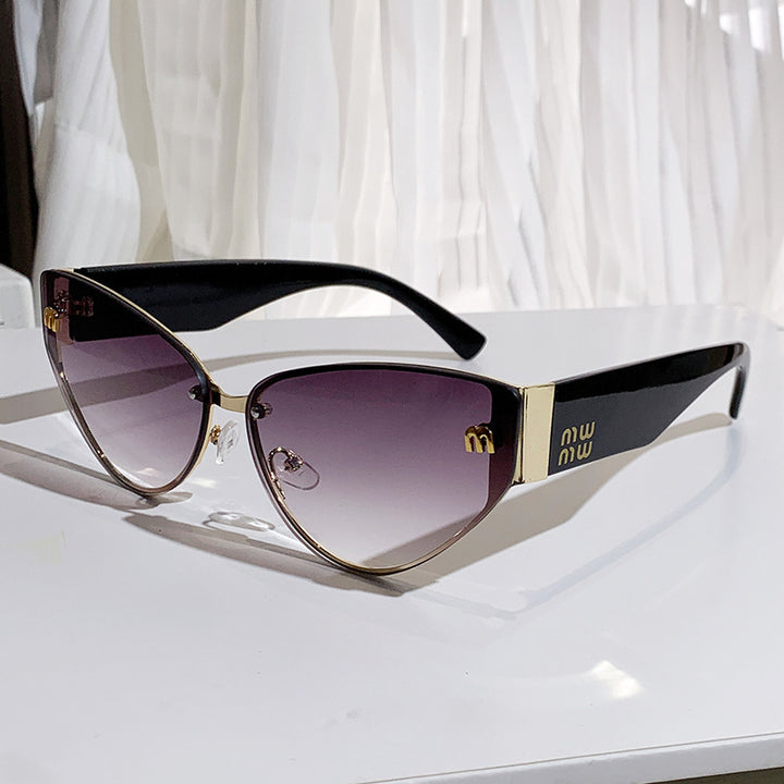 Women's Cat-Eye Sunglasses with Luxurious Frame and Mirrored Lenses Stornfield