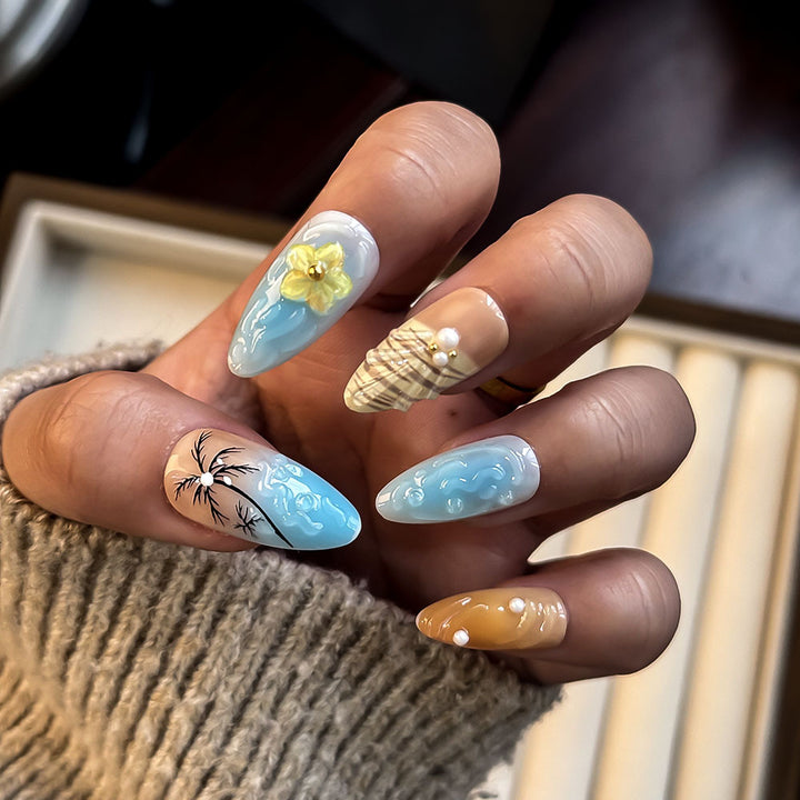 Artistic Floral-Inspired Press-On Nails Stornfield