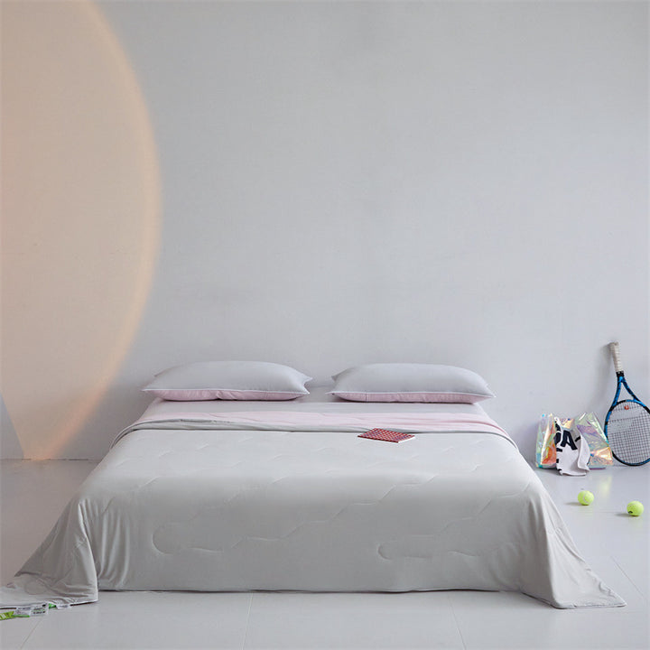 Women's high quality and breathable mattress cover Stornfield