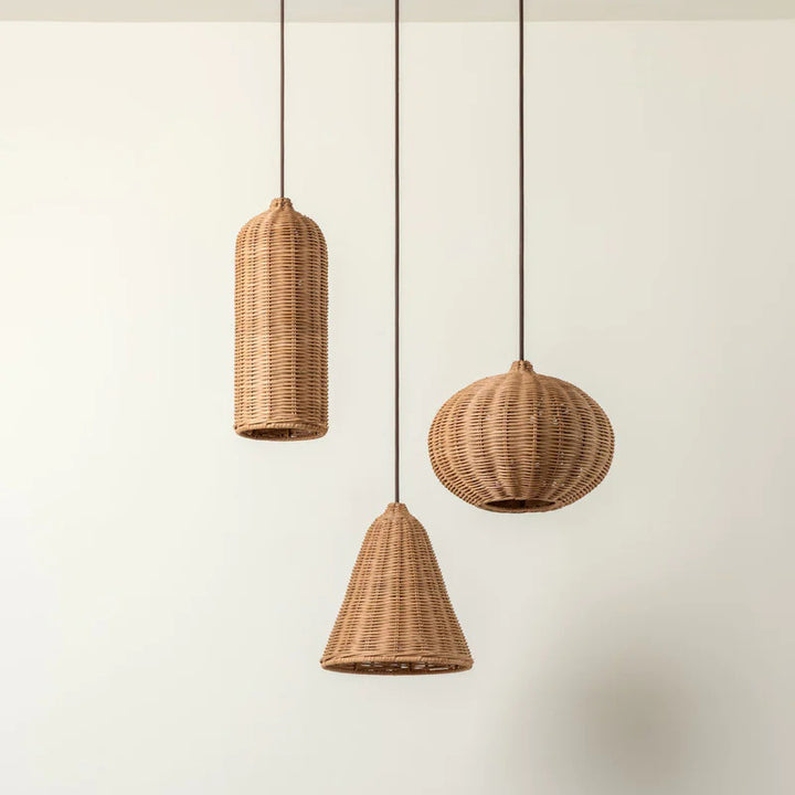 Handmade pendant light made of braided rattan Stornfield