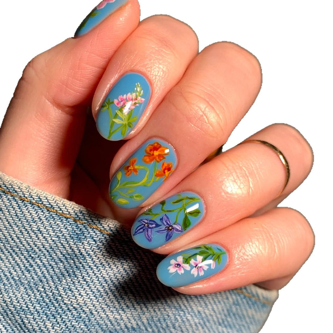 Artificial nails with floral hand design Stornfield
