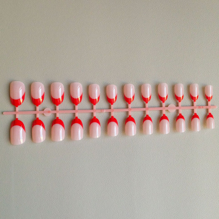 Elegant French Tip Nail Art Set