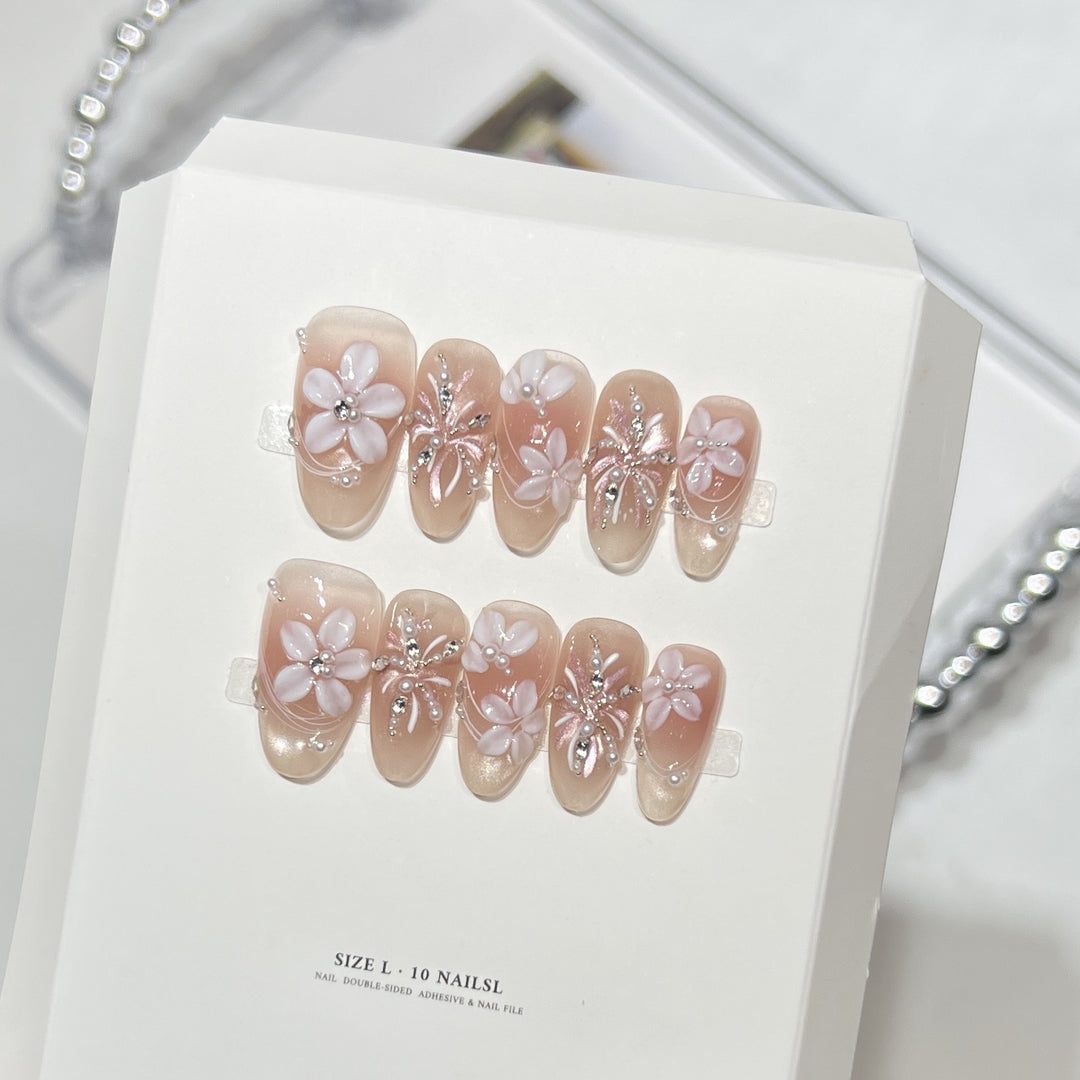 Decorative Floral Press-On Nail Art Set Stornfield