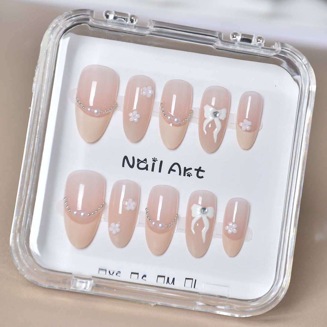 Premium Glamorous Press-On Nail Extensions Stornfield