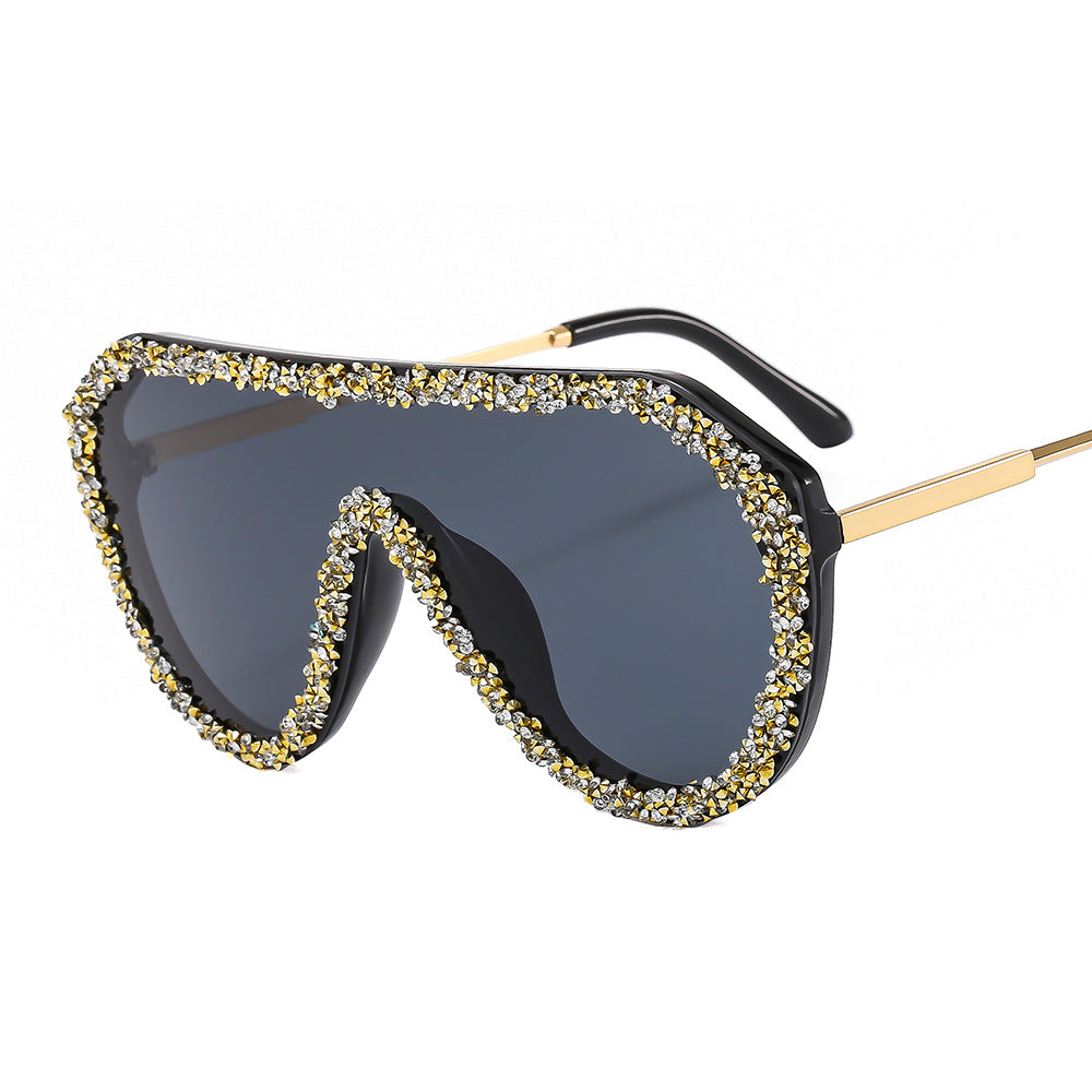 Women extravagant oversized sunglasses with glamour frame Stornfield