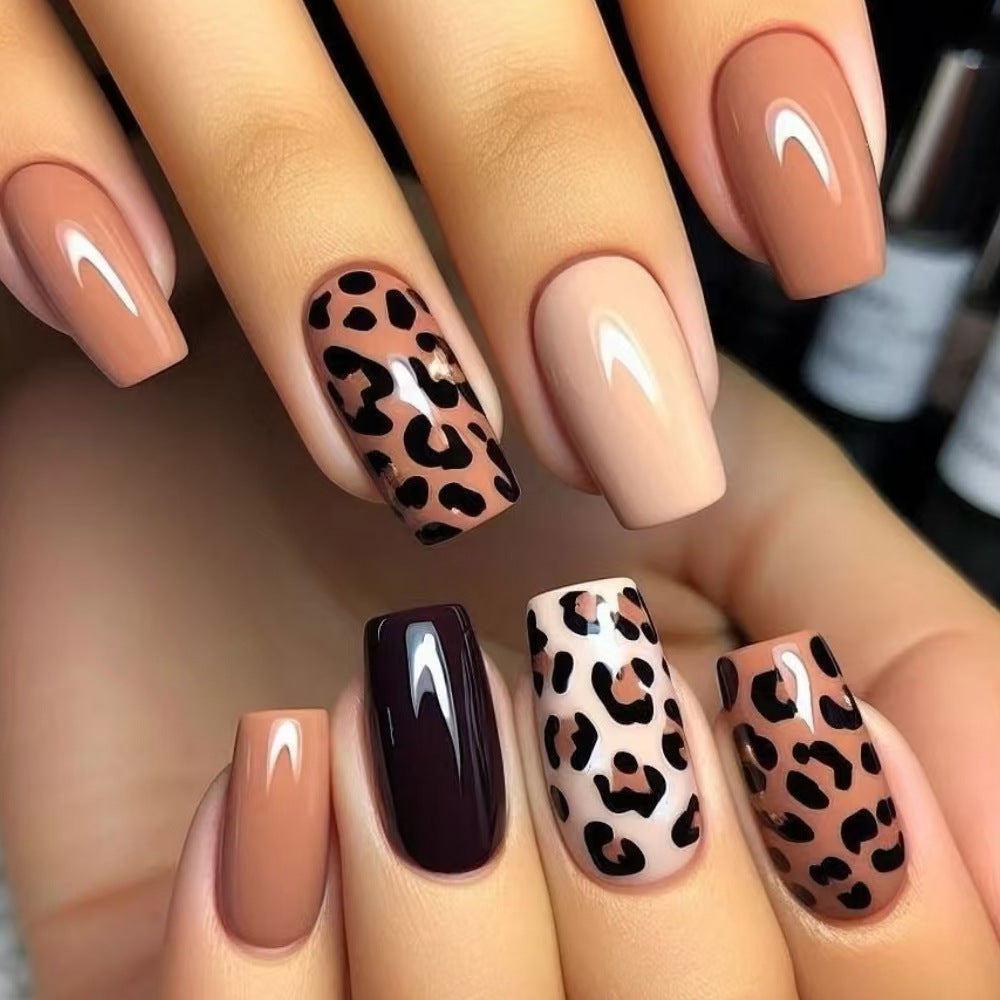 Chic Leopard Print Press-On Nails Stornfield