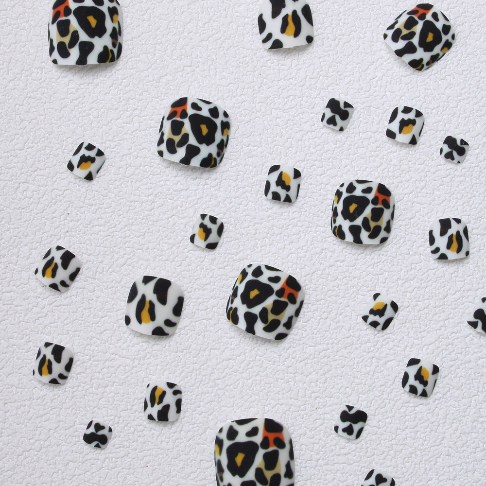 Playful Leopard Print Press-On Nails Stornfield