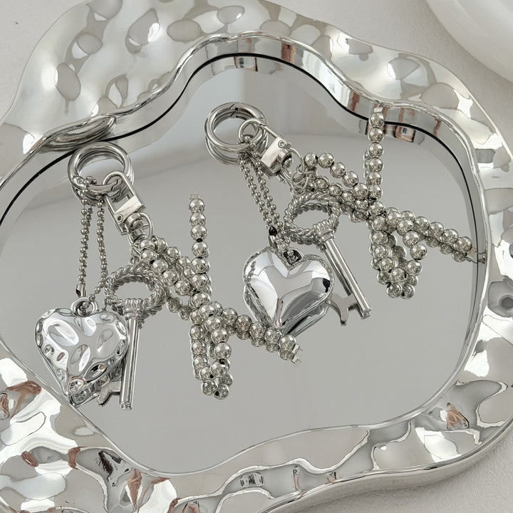 Elegant Heart-Shaped Keychain Stornfield