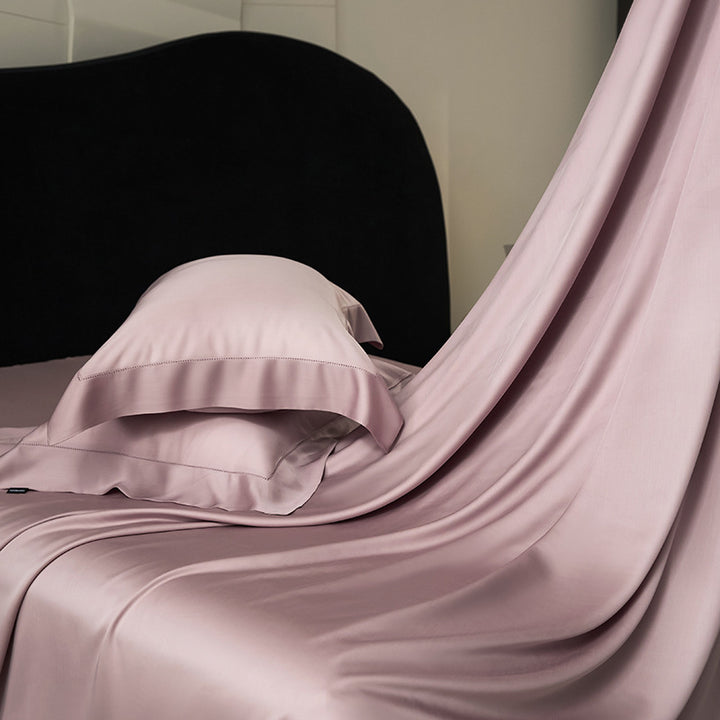 Luxurious satin bedding set with fine hemstitch decoration