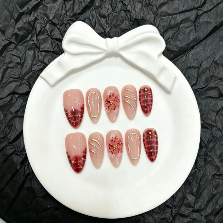 Artistic Floral Press-On Nail Set  1791774628