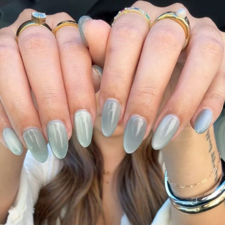 Radiant Glossy Press-On Nail Set Stornfield
