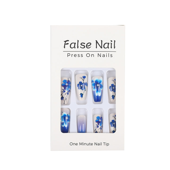 Artificial nails with floral accents Stornfield