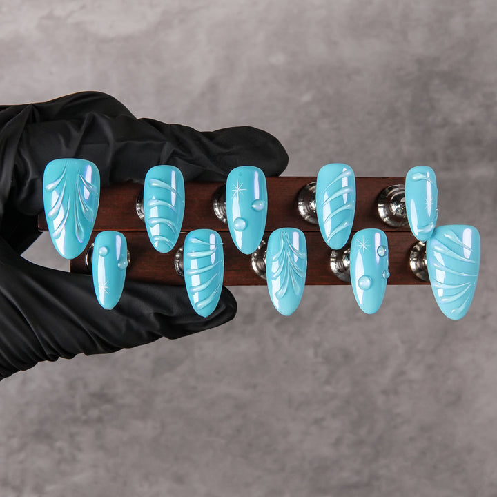 Artistic Press-On Nail Set with Unique Patterns