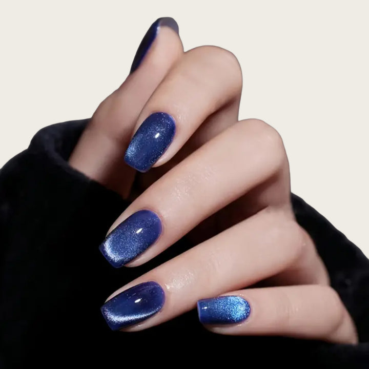 Artificial nail set with various designs Stornfield