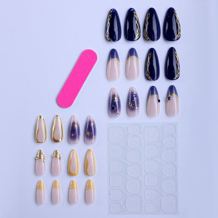 Artificial nails with elegant gold accents Stornfield