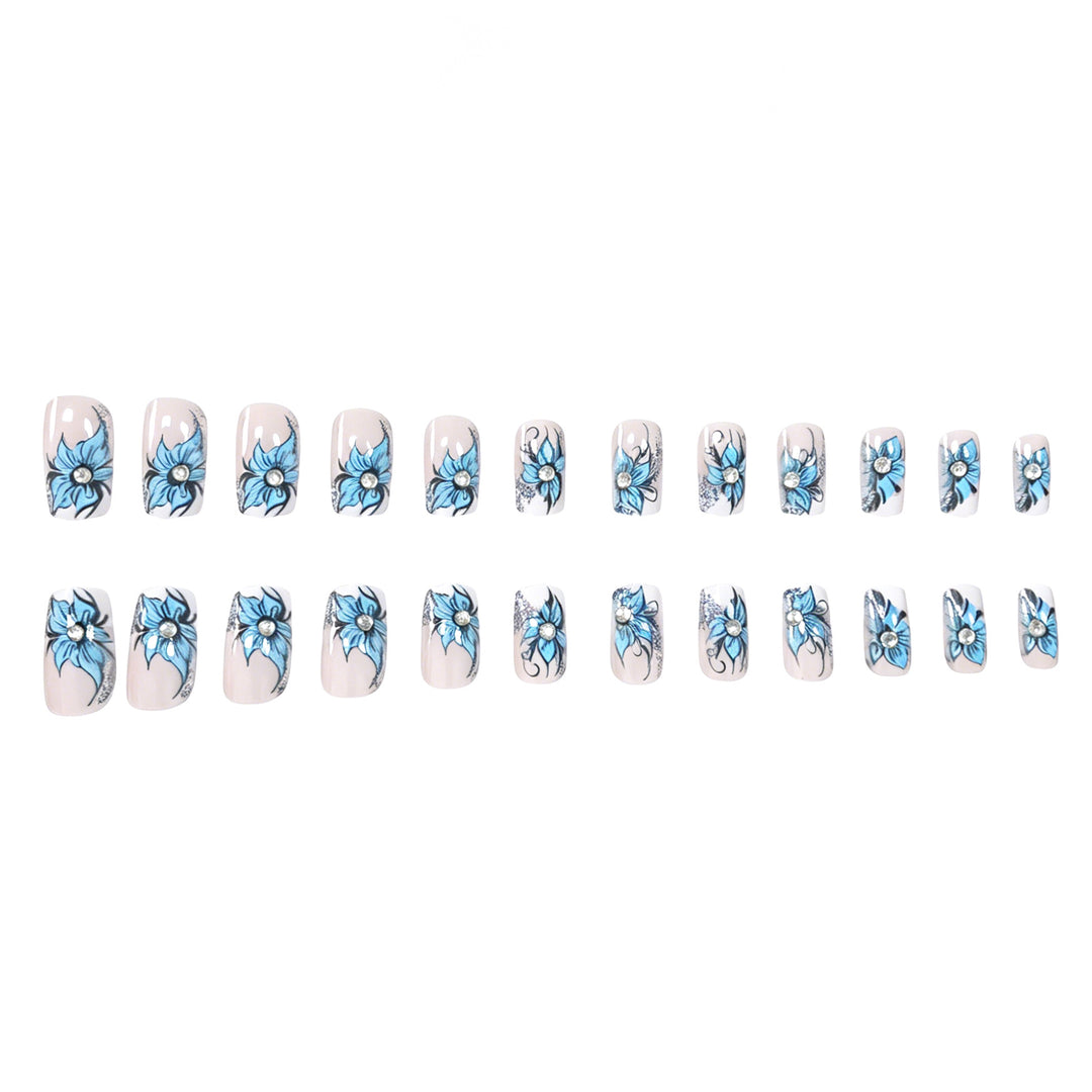 Floral Design Nail Art Stornfield