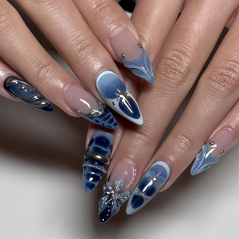 Artificial nail set with elegant maritime design and sparkling embellishments Stornfield