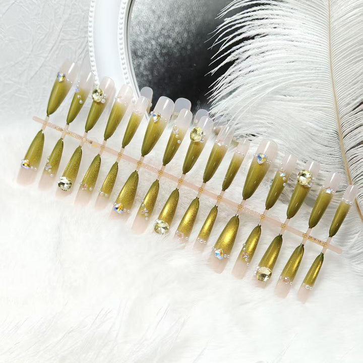 Artificial nails with elegant glitter accents Stornfield