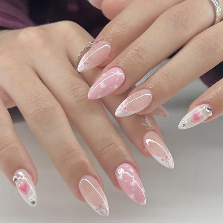 Artistic Press-On Nail Set with Romantic Heart Design Stornfield