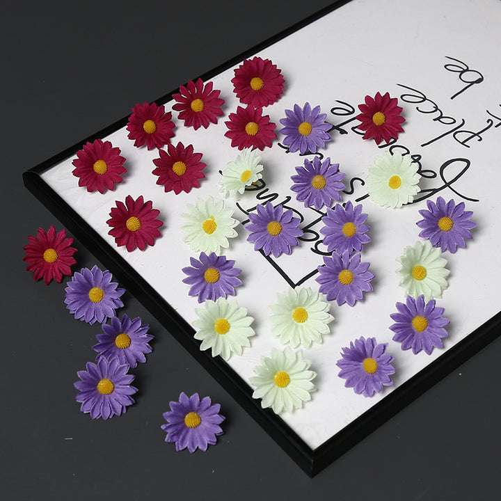 Elegant Fabric Daisy Flower Brooch for Decorative Wear