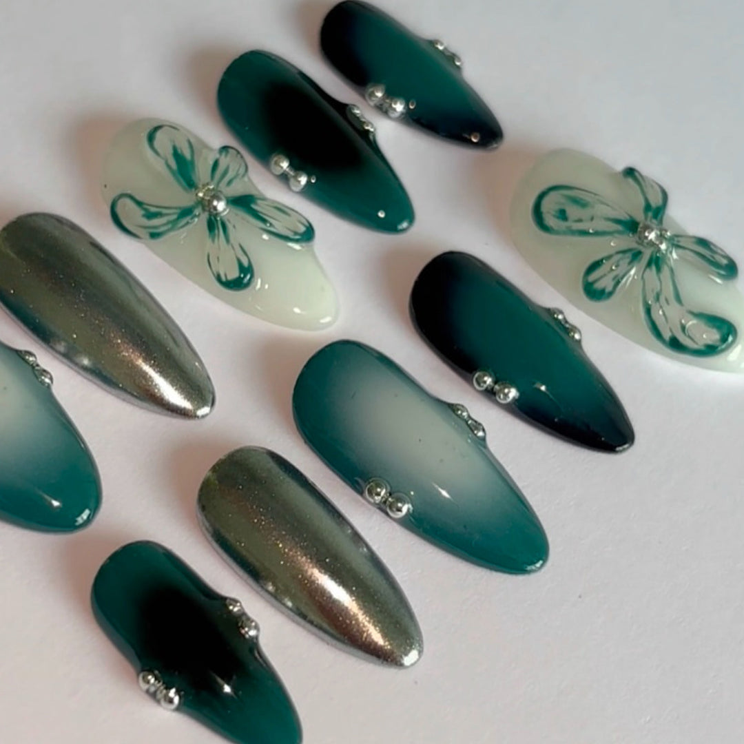 Premium Artistic Press-On Nail Set Stornfield