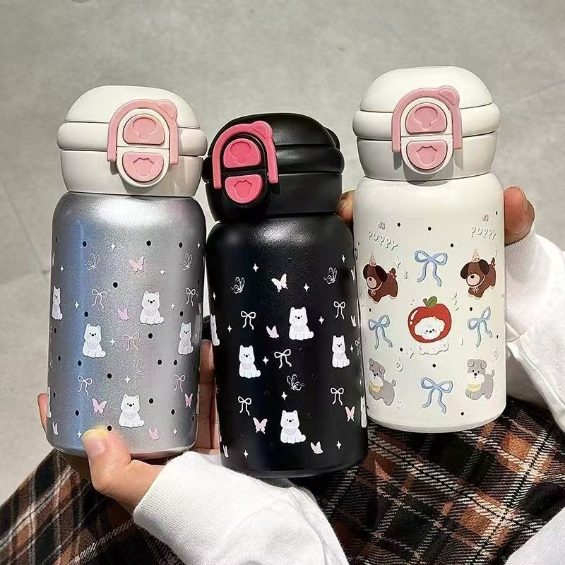 Women’s creative drinking bottle with safe closure mechanisms Stornfield