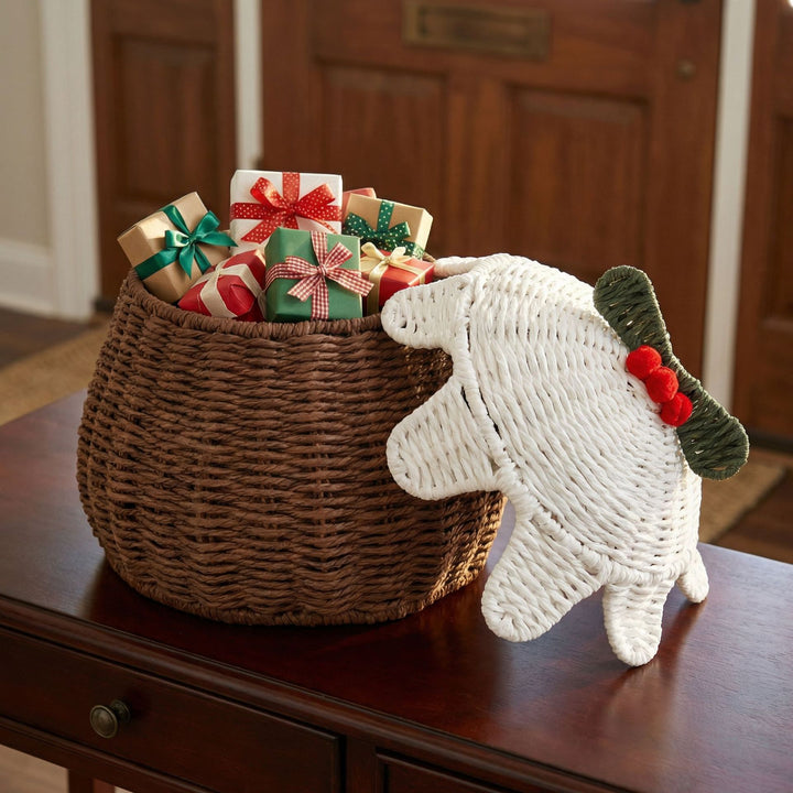 Playful storage basket in cake shape Stornfield