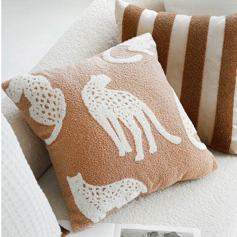 Women's Structured Pillowcase with Elegant Edge Stornfield