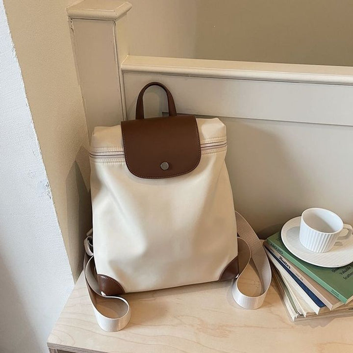 Versatile Urban Backpack with Secure Closure Stornfield