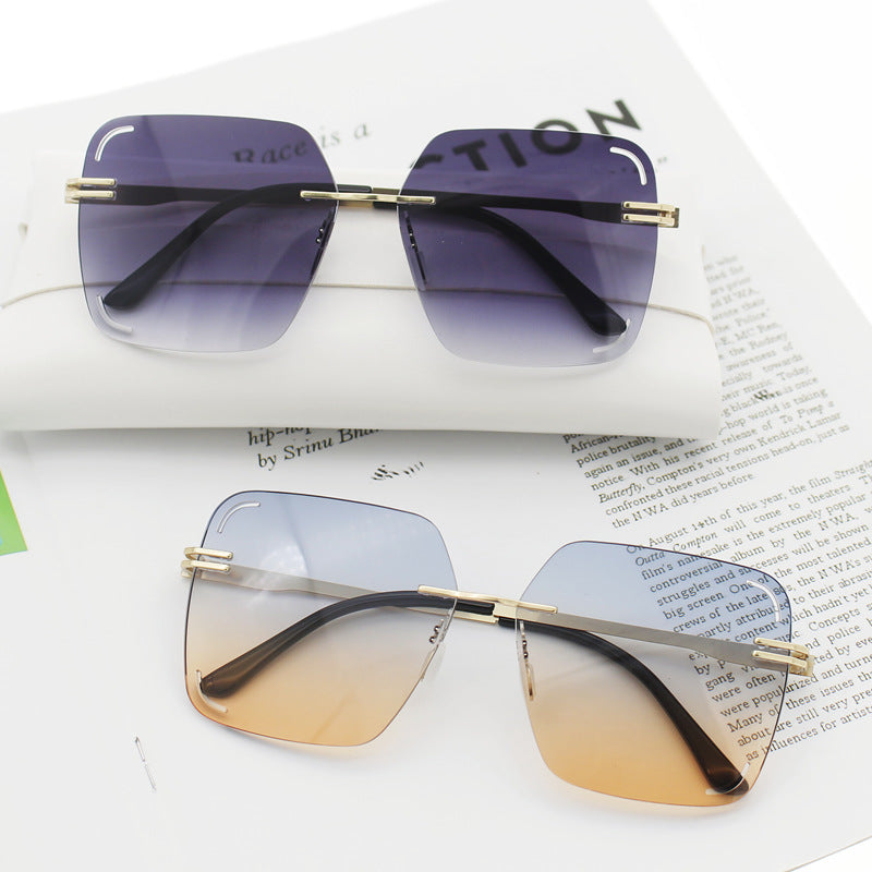 Women's square sunglasses with embellished metal detail Stornfield