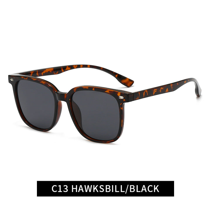 Ladies fashionable sunglasses in modern rectangular design Stornfield