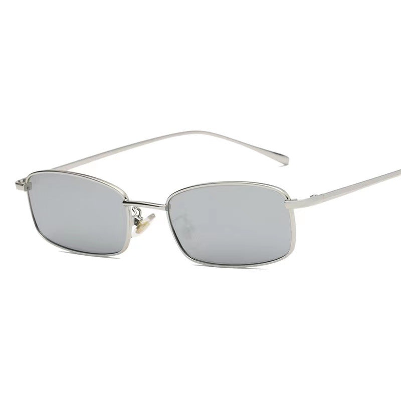 Ladies exclusive sunglasses with striking tortoiseshell pattern and sturdy frame Stornfield