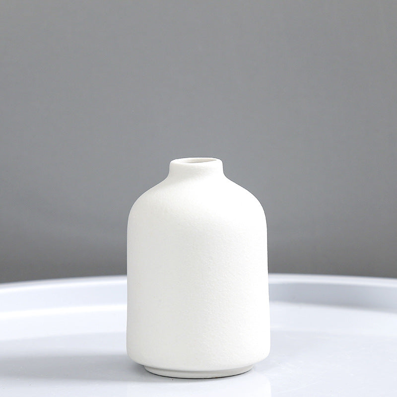 Minimalist Textured Ceramic Vase Stornfeild