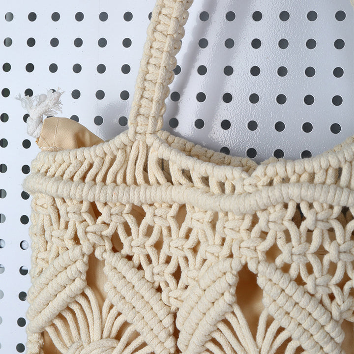 Handcrafted macrame bag with tassels Stornfield