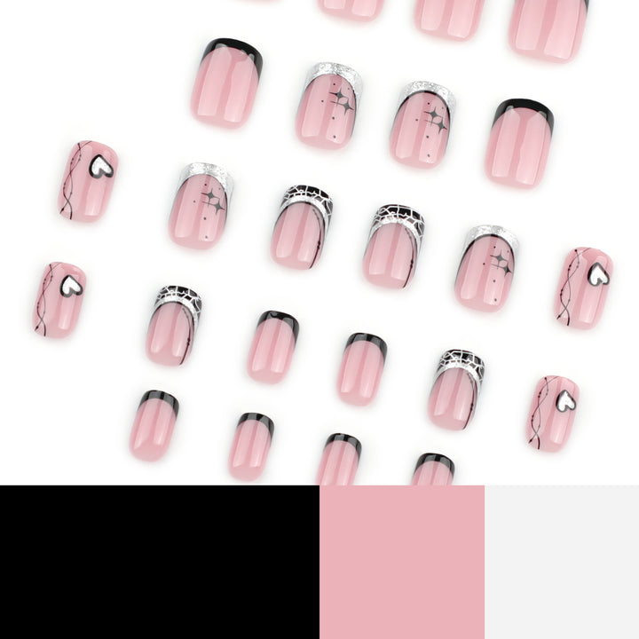 Artificial nail art with glamorous design Stornfield