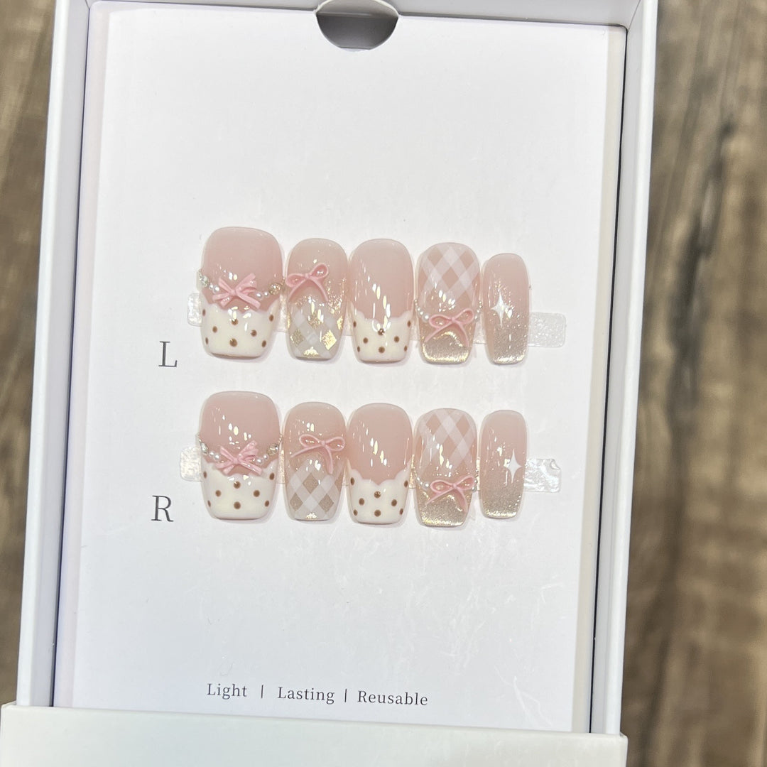 Decorative Press-On Nail Art Set with Charming Ribbon Accents Stornfield