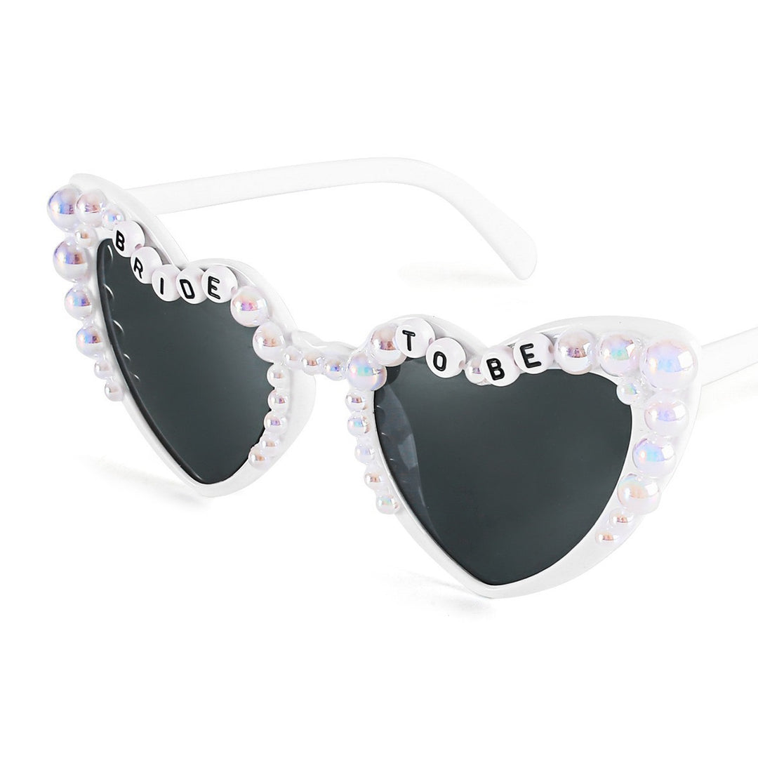 Statement Heart-Shaped Sunglasses Stornfield